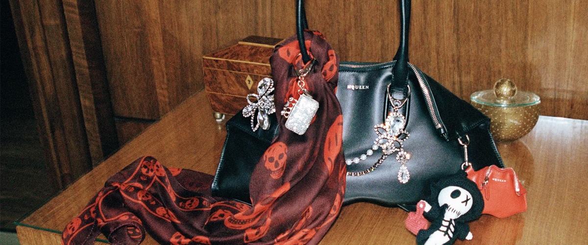 The Manta系列手袋——McQueen 2026早春系列新品