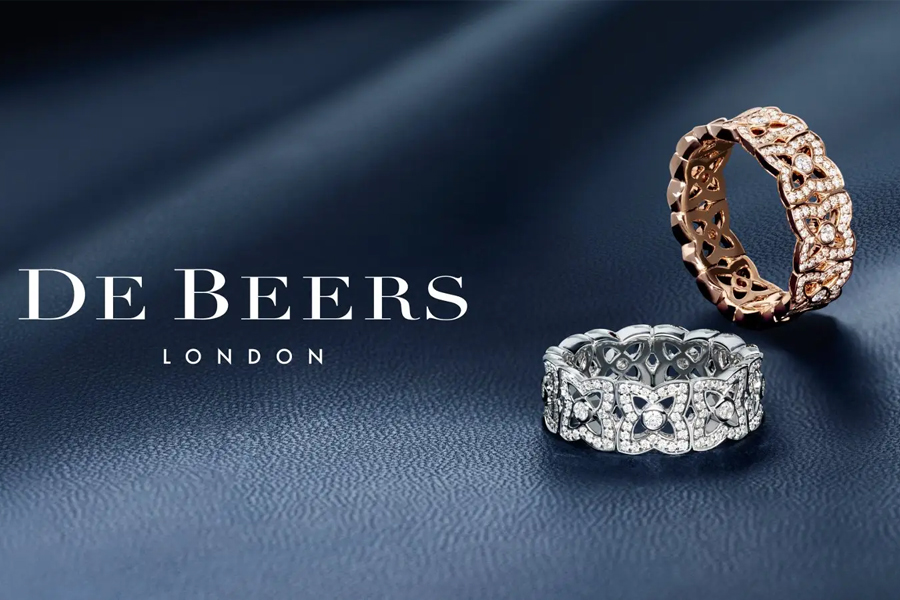 DE BEERS 戴比尔斯推出 LOTUS BY DE BEERS 莲花系列全新品牌活动 以现代视角焕新经典,开启创意新章 DE BEERS 戴比尔斯推出 LOTUS BY DE BEERS 莲花系列全新品牌活动 以现代视角焕新经典,开启创意新章